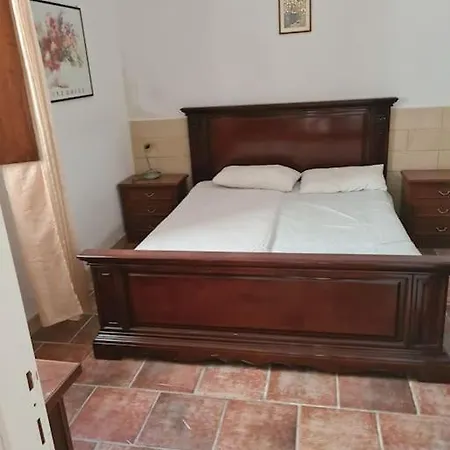 Dimora Rustica Con Piscina *