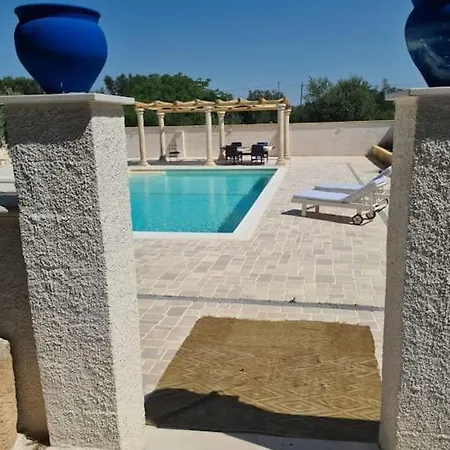 Dimora Rustica Con Piscina Villa Manduria