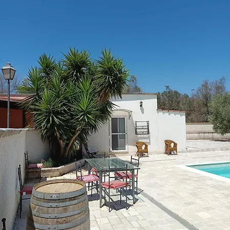 Casa Campofreddo - Dimora Rustica Con Piscina 빌라 마두리아